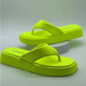 Weeboo flip flops